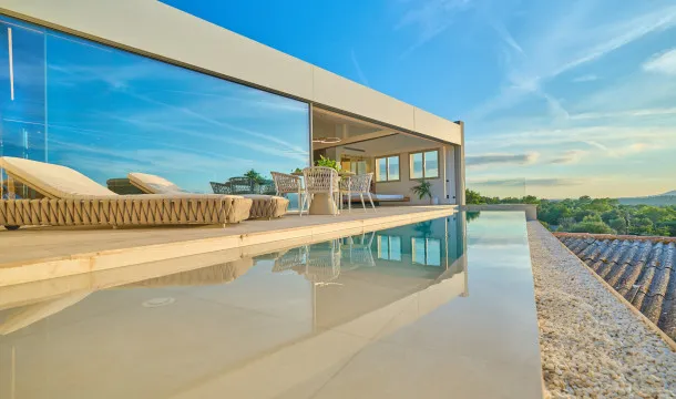 Modern and bright villa with panoramic views in Costitx — photo 6