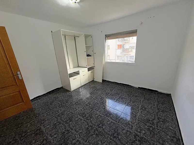 Second floor without elevator to renovate in Son Gotleu — photo 1