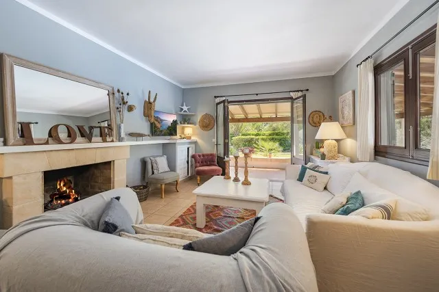 Idyllic villa with holiday rental license for sale in Pollensa, North Mallorca — photo 7