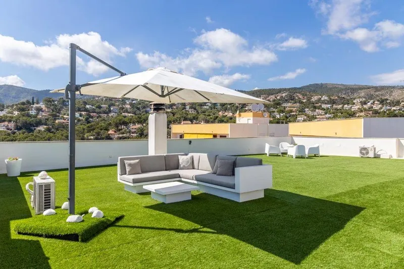 Spacious penthouse with sea views in Portals — photo 9