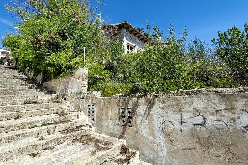 Sea front plot for sale in Alcanada, Mallorca — photo 7