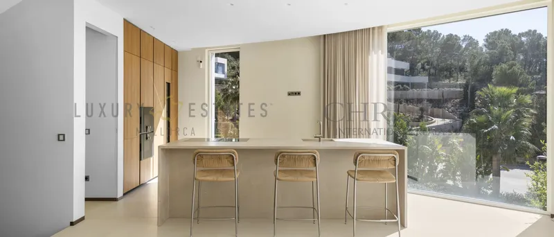 Spacious modern villa in Puerto de Andratx within walking distance of the marina — photo 8