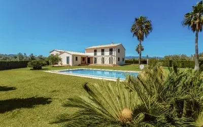 Spacious Villa In the Breathtaking Countryside of Marratxí, Charming Property With Fruit Trees For Sale in Marratxi — photo 1