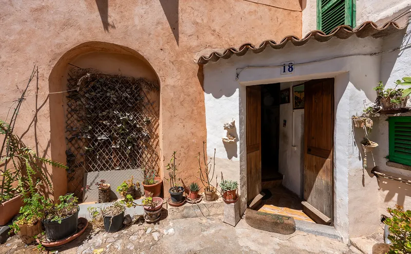 Country house with large garden in Sóller — photo 4