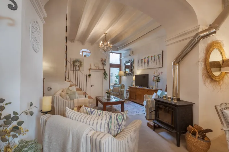 Charming renovated townhouse with terraces in the heart of Sóller — photo 12