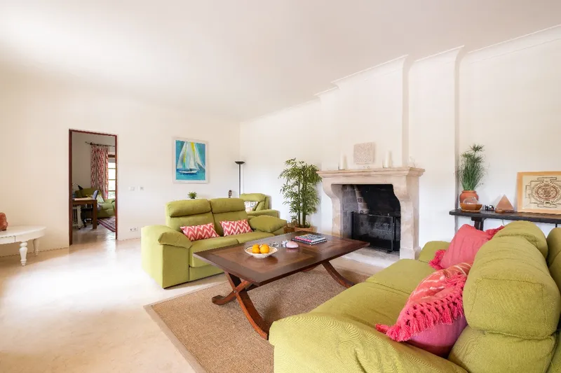 Opportunity! Exclusive finca with a holiday rental license (ETV) located in one of the best and most coveted areas on the outskirts of Pollensa. — photo 7