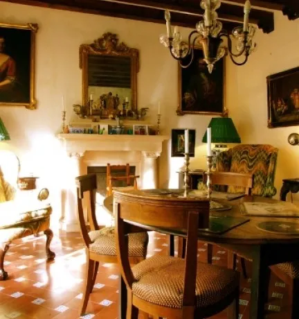 Historic Mallorcan Palace in the center of Soller — photo 5