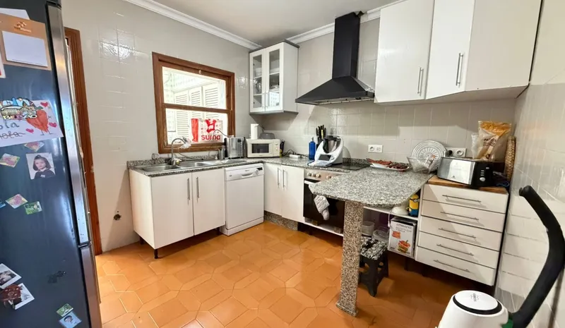 Large independent house in the center of Inca with spacious garage and multipurpose space — photo 9