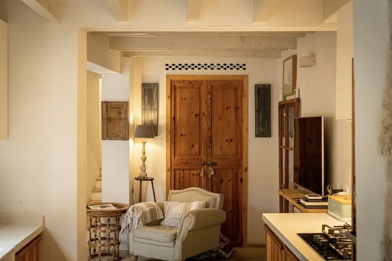 Charming village house with private pool in Genova — photo 7