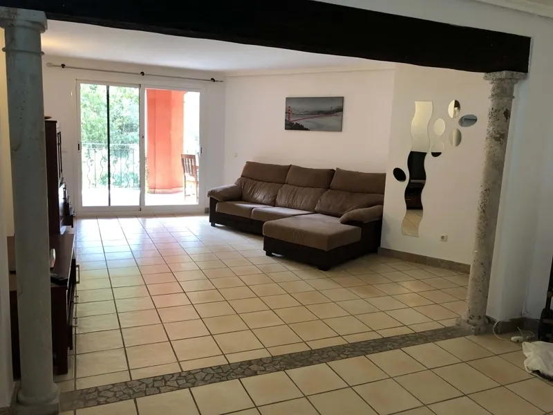 Beautiful apartment near the sandy beach in Santa Ponsa — photo 4
