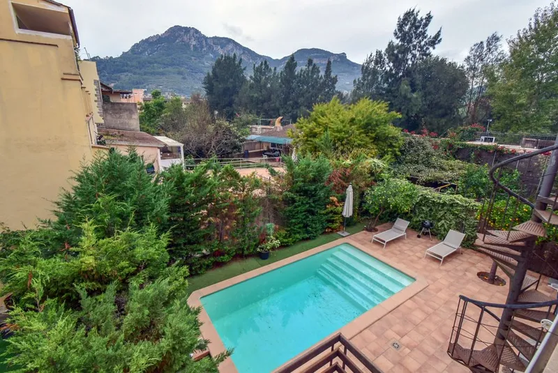 House with two independent apartments and swimming pool in Sóller — photo 3