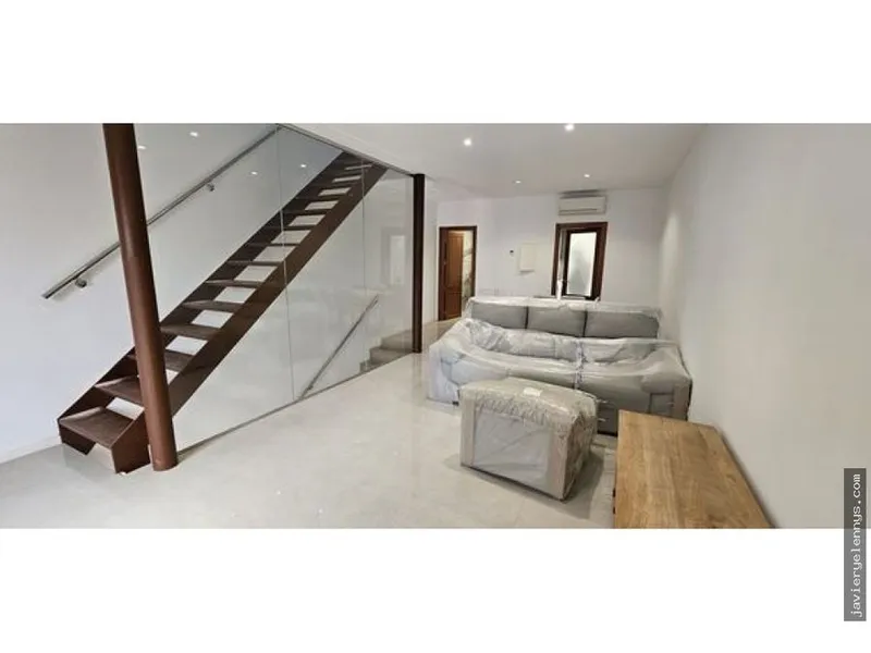 Semi-detached chalet in Villa Franca — photo 1