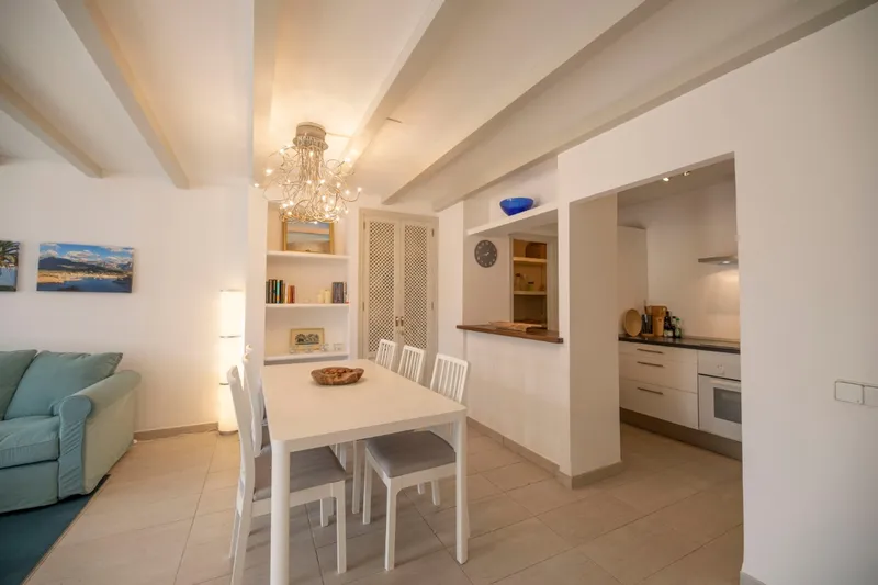 Beautiful duplex apartment with large terrace and communal pool in Port de Sóller — photo 10