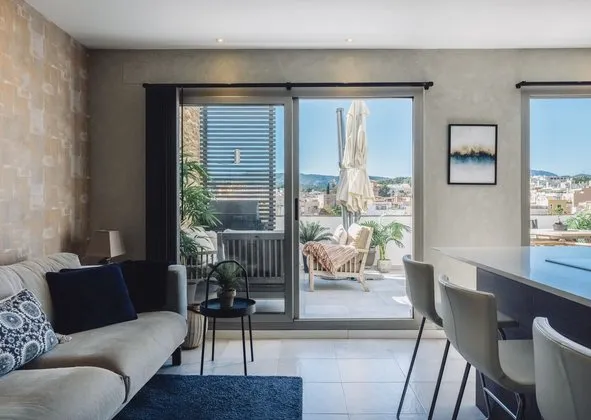 Flat / apartment in Calle de Bartomeu Rosselló-Porcel, Son Dureta, Palma de Mallorca — photo 3