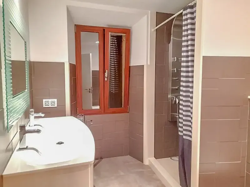 In the heart of Pollença, this impressive renovated house with impeccable design and luxury finishes. — photo 9