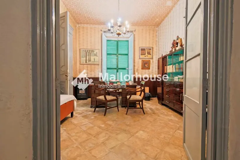 Impressive Mallorcan Townhouse in the Center of Manacor — photo 7