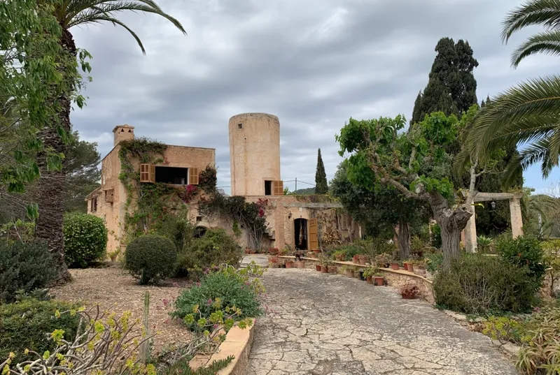 Old windmill in S'Horta — photo 4