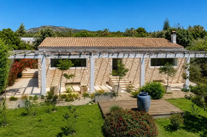 Detached house with a dream garden! — photo 1