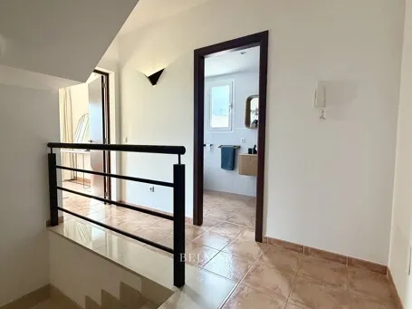 Renovated townhouse with garage and rooftop terrace in Manacor — photo 4