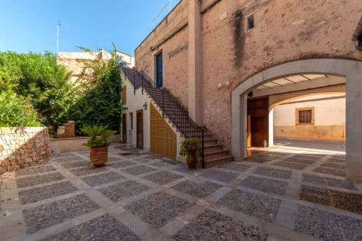 Campos, magnificent 17th-century village house in the center of Campos — photo 2
