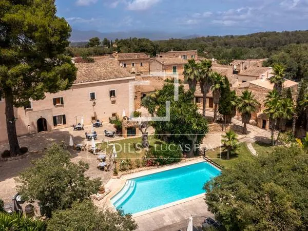 2,134m² hotel for sale in Algaida, Balearic Islands — photo 2
