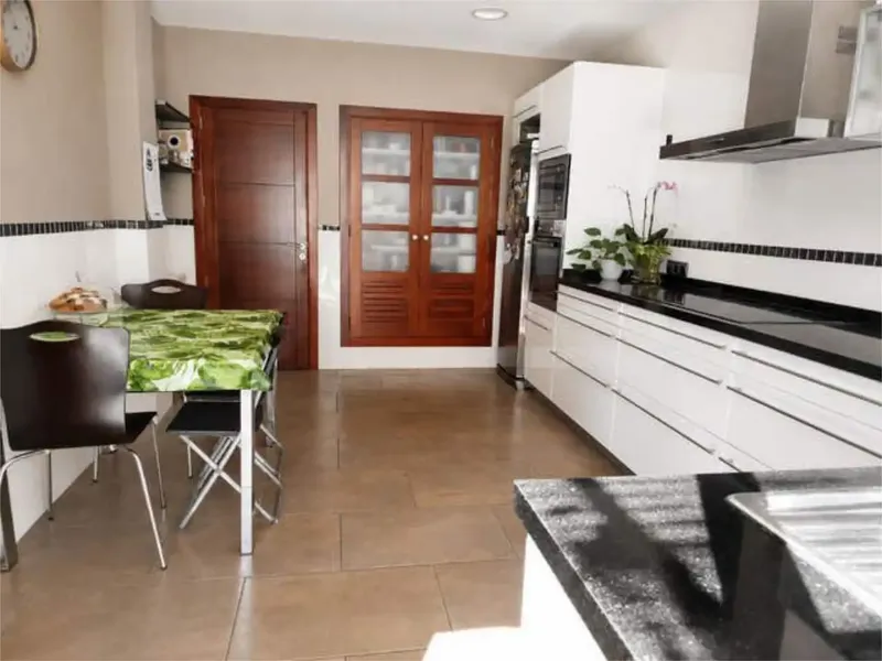 Magnificent furnished detached house for rent in Binissalem – 224 m² built — photo 4