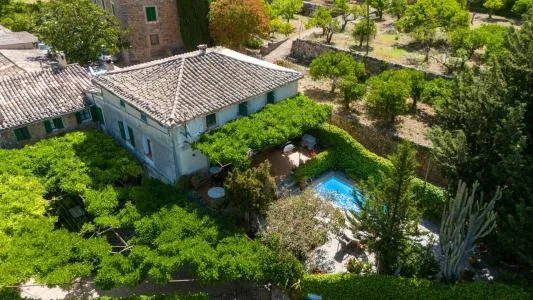 Rustic property - Fornalutx, built surface 473m², plot surface 12790m², 4 bedrooms, 4 bathrooms — photo 1