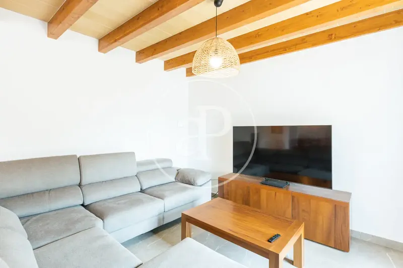 Casa con terraza en alquiler en Diseminado Tercera Volta — photo 6