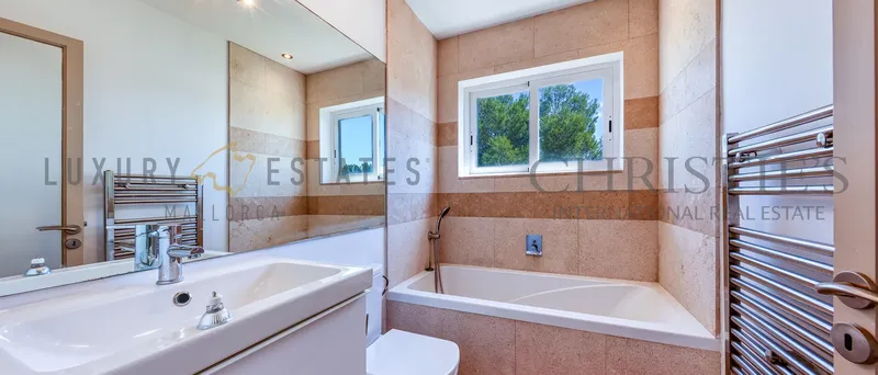Villa in Costa d’en Blanes with ocean views and great potential — photo 12