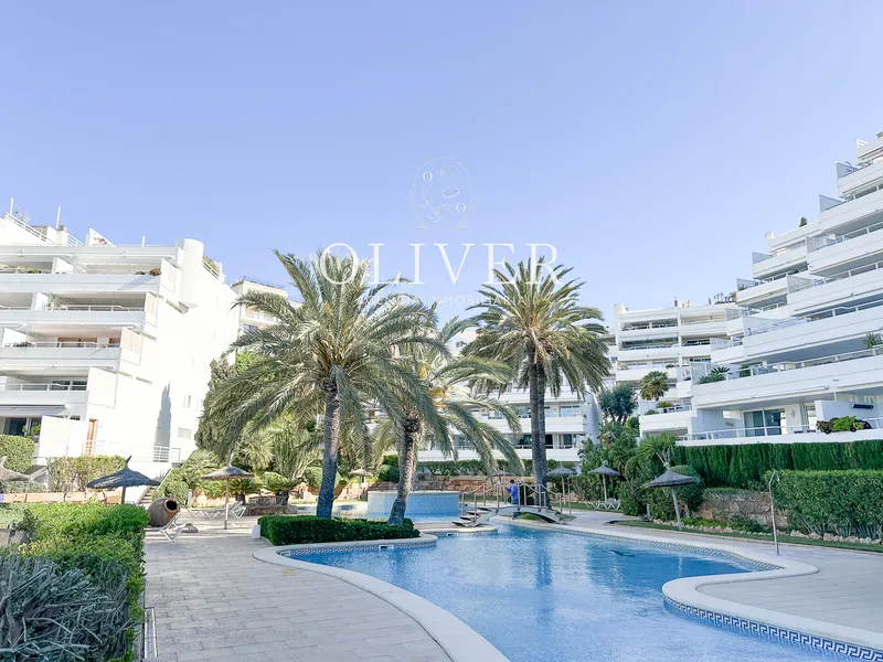 Exclusive apartment with sea views in Puerto Portals — photo 3