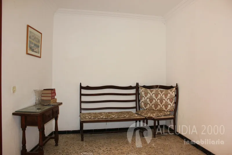 Town House — photo 2