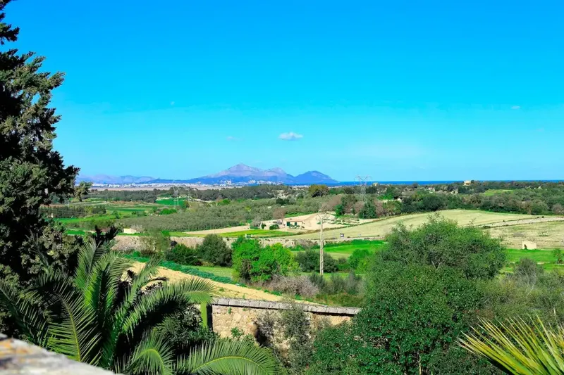 Immense manor house with unbeatable views of Alcudia Bay — photo 3