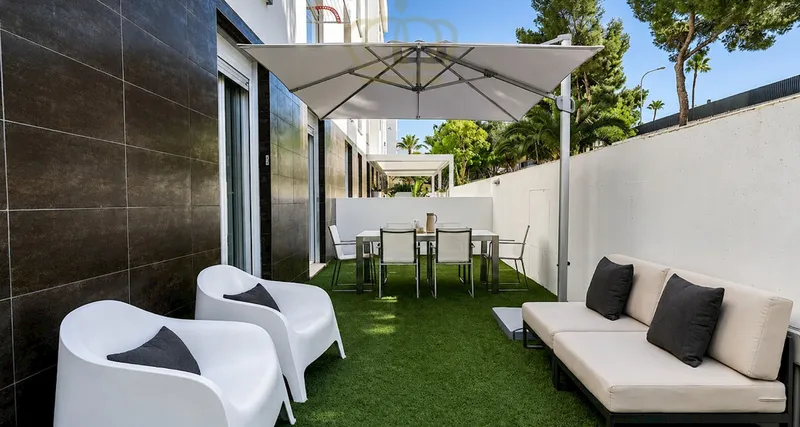 Exclusive ground floor apartment with private garden in a luxurious residential complex in... — photo 10