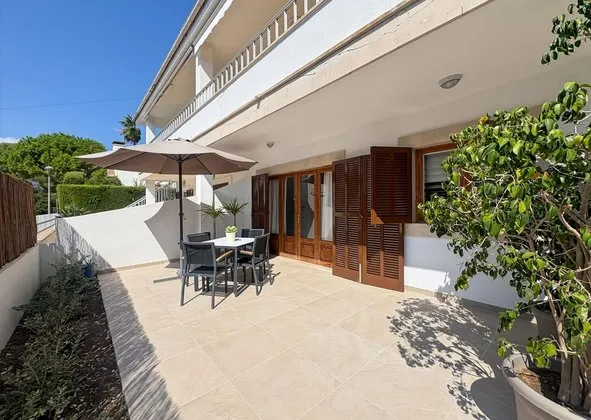 Flat / apartment in Playa de Muro, Muro — photo 1