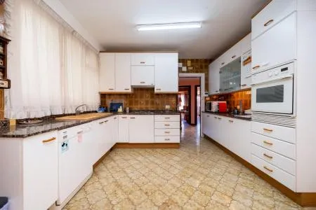 Flat in Palma de Mallorca (Marqués de la Fontsanta), 179 m², 4 bedrooms, 2 bathrooms, with lift — photo 7