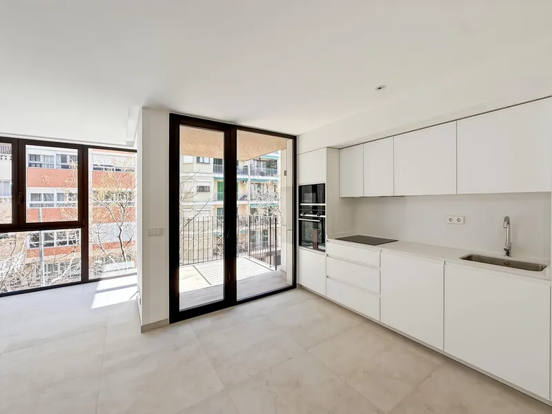 New Build 1-Bedroom Apartment with Pool, Gym and Parking — Santa Catalina / Son Espanyolet — photo 1