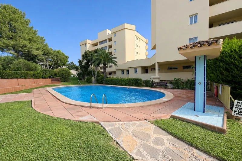 Modern Apartment Facing the Sea with Direct Beach Access in Cala Vinyes Mas — photo 2