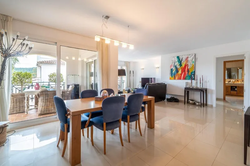 Penthouse for sale in Santa Ponsa within walking distance to the center… — photo 4