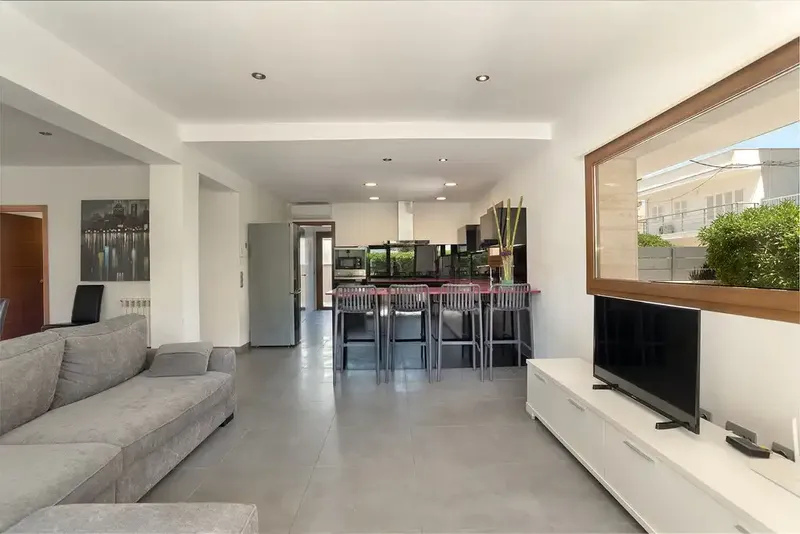 Elegant home two minutes from Can Picafort beach — photo 3