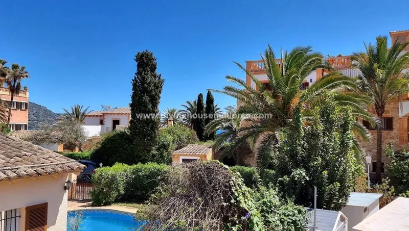 Bright Chalet on Second Line of Port Verd!! — photo 4