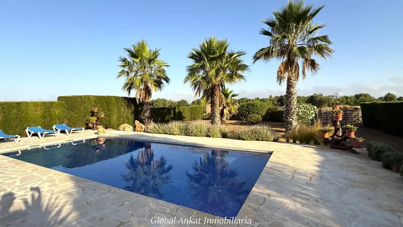 Exceptional property combining rustic charm with maximum efficiency and modernity — photo 4