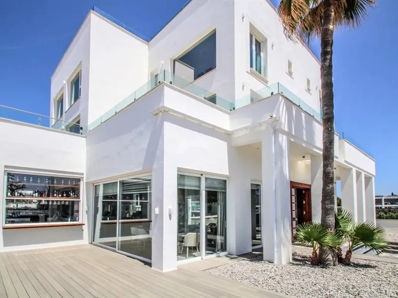 Dream villa in first sea line — photo 5