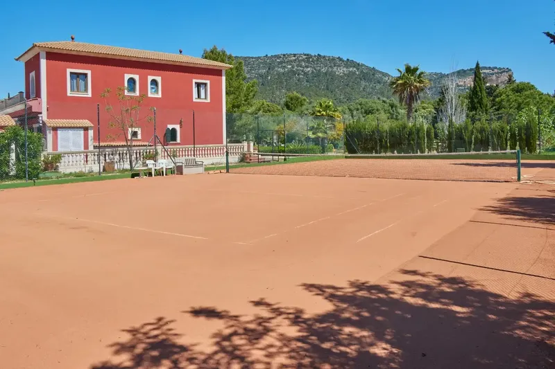 Muy cerca del pueblo de LLucmajor en un lugar a pie de la montaña donde se ve Gracia y Cura, encontramos esta magnifica finca rustica de 7.0 — photo 12