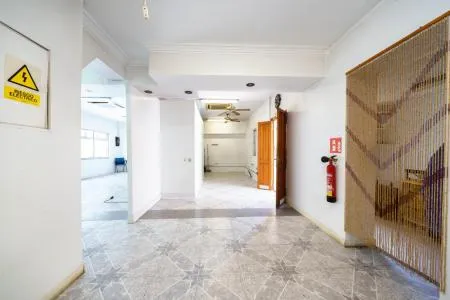 Building - Palma de Mallorca (Portixol-Molinar), Built Surface 198m², 4 Bedrooms, 2 Bathrooms — photo 5