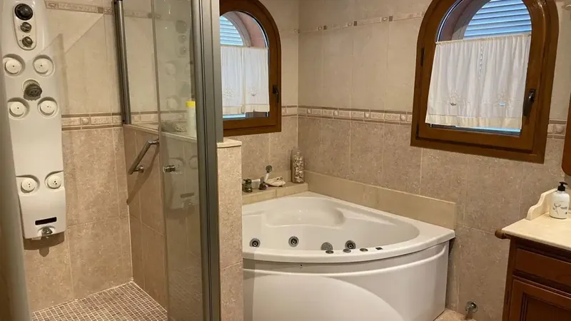 Agencia inscrita en el Registro Oficial de Agentes de la Propiedad Inmobiliaria de las Islas Baleares. Inscripción: GOIBE739576/2024. (ROAII — photo 7