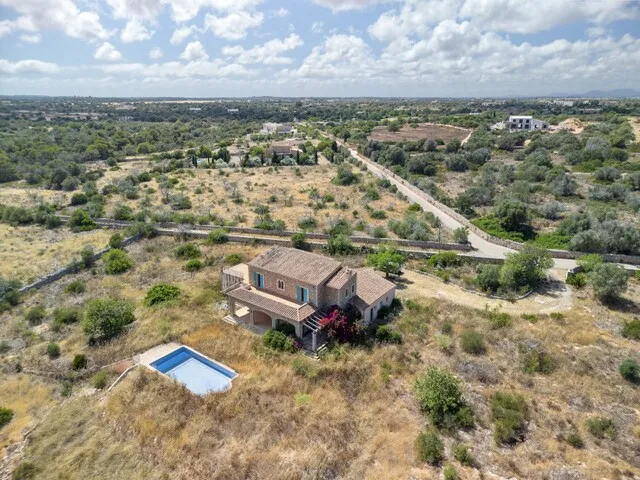 Finca to be finished for sale close to Cala Llombards, Southeast Mallorca — photo 4