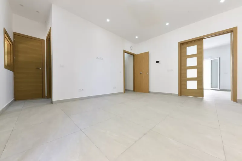 Fully renovated apartment with private terrace in Manacor — photo 3