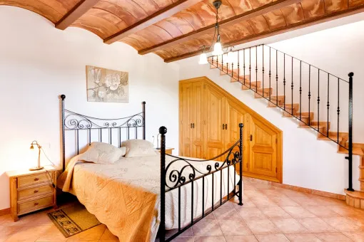 Llucmajor, wonderful finca with its own tennis court in Llucmajor — photo 11
