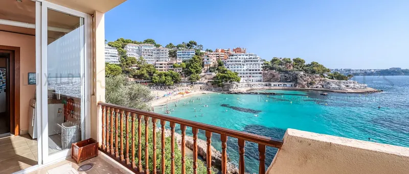 Spacious apartment in Illetas in first sea line with sea and beach access — photo 6