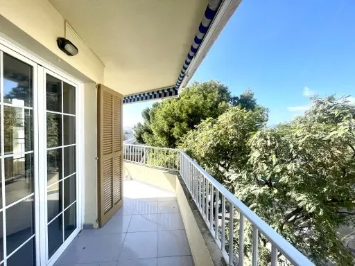 Apartment for sale in Ciudad Jardín - Palma de Mallorca 3-bedroom apartment — photo 1